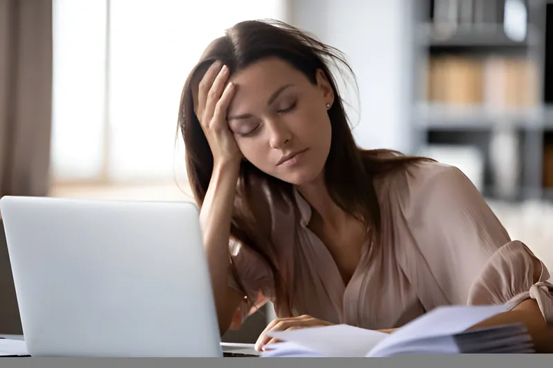 Sono e preparação para o ENEM: por que dormir bem é estratégico para sua memória e desempenho?