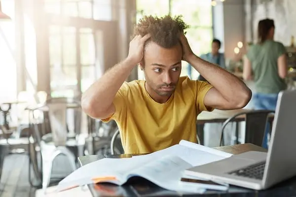 Como lidar com o estresse pré-vestibular: dicas e estratégias